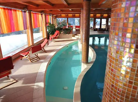 Dalai Lama Village Holiday park 3*