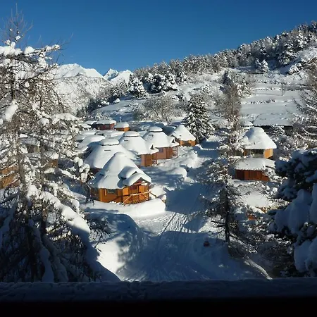 Πάρκο διακοπών Dalailama Village
