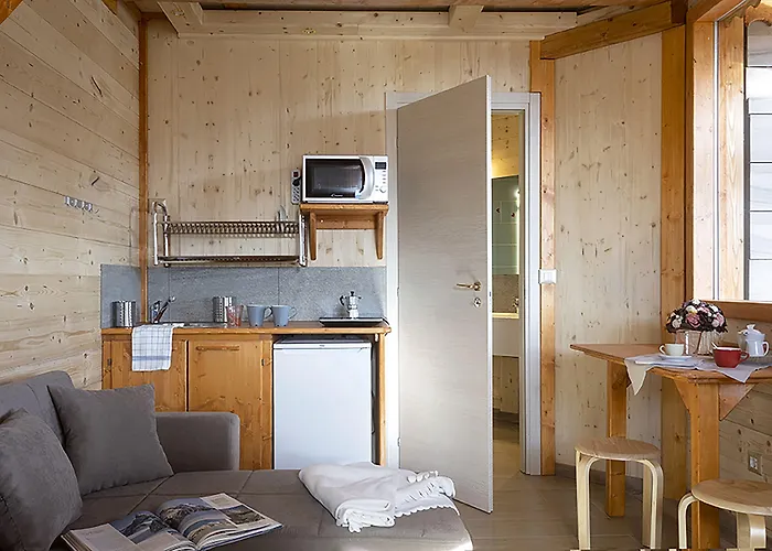 Dalai Lama Village Holiday park 3*