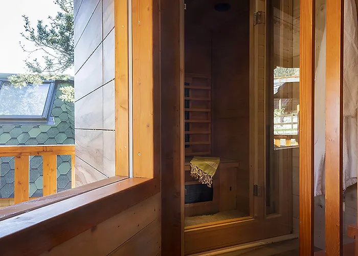 Dalai Lama Village Antey-Saint-Andre