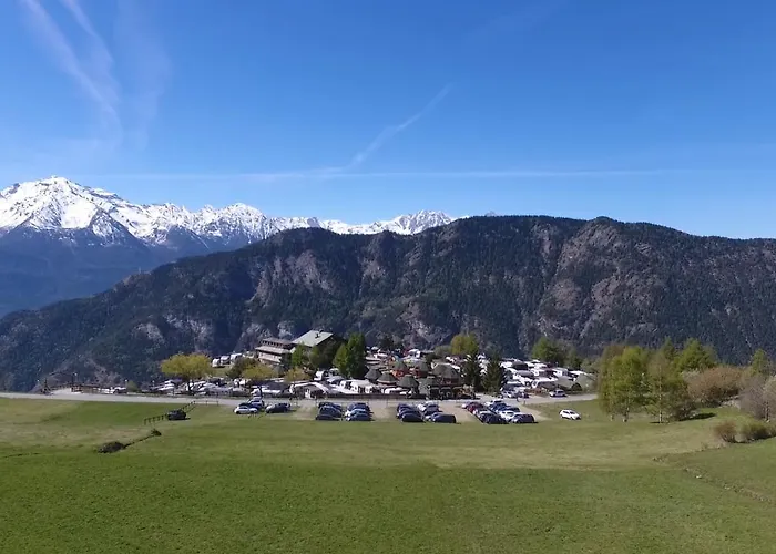 Holiday park Dalai Lama Village 3*