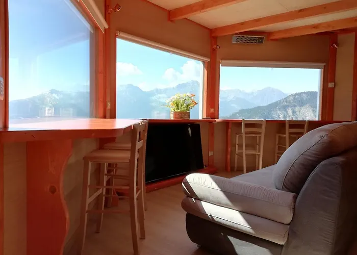 Dalailama Village 3*